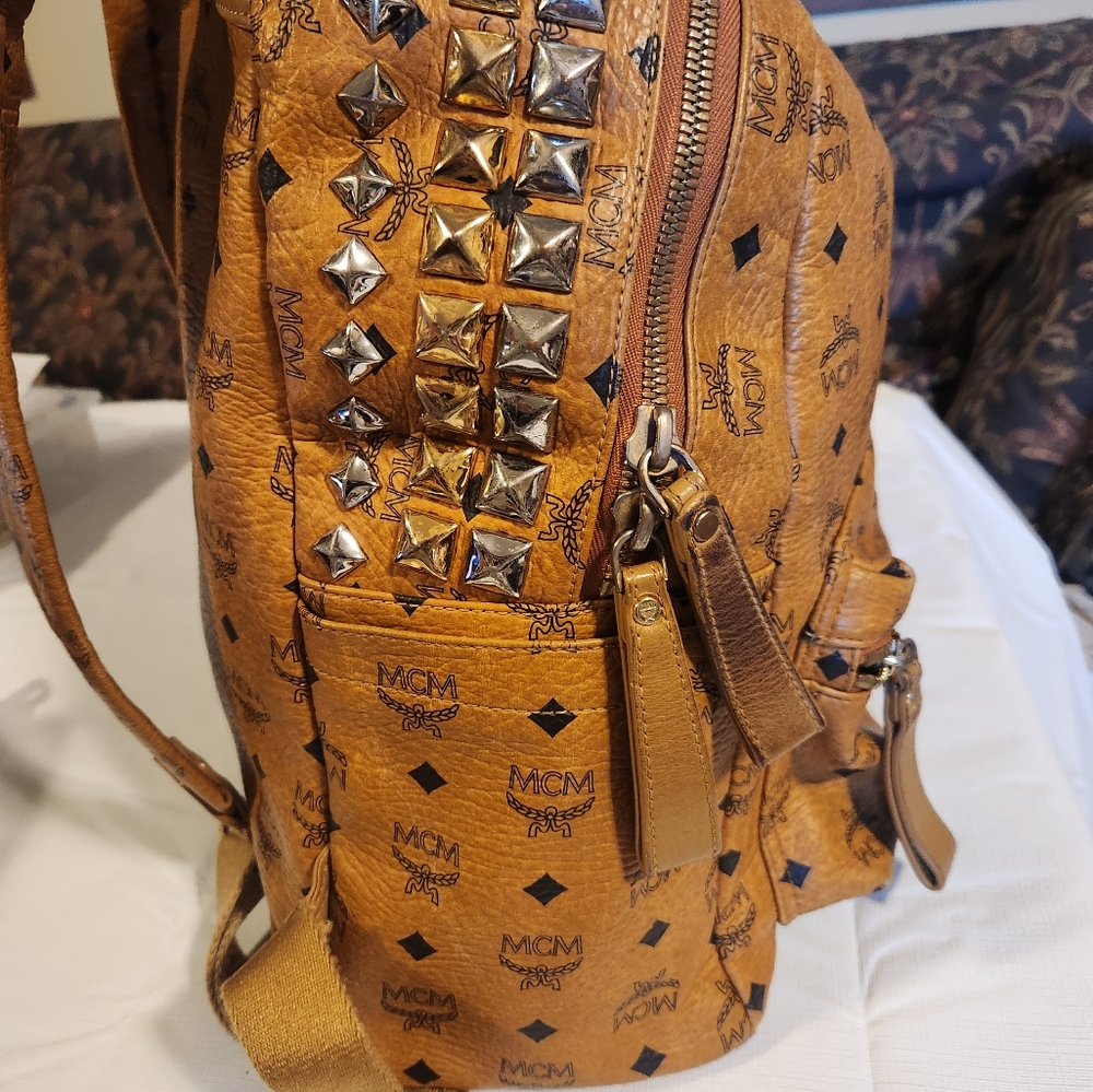 Mcm backpack - Picture 6 of 16